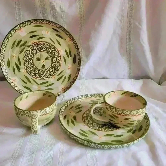 2-Old World Green-Snack Sets - Picture 3 of 3